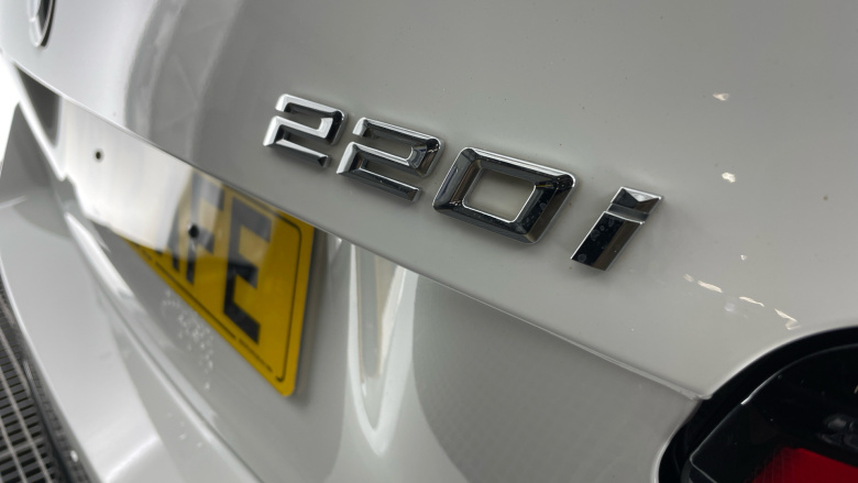 BMW 2 Series 220i M Sport 2dr Step Auto [Pro Pack] Petrol Coupe